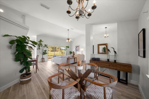 Villa ou maison à vendre à Ocala, Floride: 3 chambres, 161.46 m2 № 2430405 - photo 11