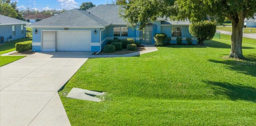 Villa ou maison à Ocala, Floride 3 chambres, 161.46 m2 № 2430405