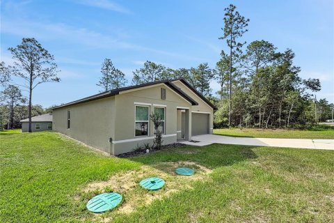 House in Citrus Springs, Florida 3 bedrooms, 137.22 sq.m. № 2096047 - photo 2