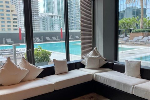 Copropriété à louer à Miami, Floride: 2 chambres, 105.35 m2 № 2241348 - photo 6