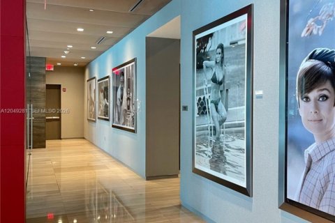 Copropriété à louer à Miami, Floride: 2 chambres, 105.35 m2 № 2241348 - photo 7