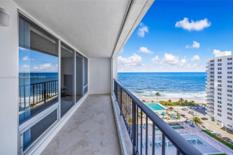 Condo in Fort Lauderdale, Florida, 2 bedrooms  № 1786593 - photo 3