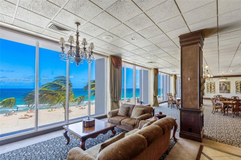 Condo in Fort Lauderdale, Florida, 2 bedrooms  № 1786593 - photo 16