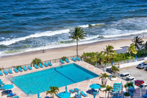Condo in Fort Lauderdale, Florida, 2 bedrooms  № 1786593 - photo 2
