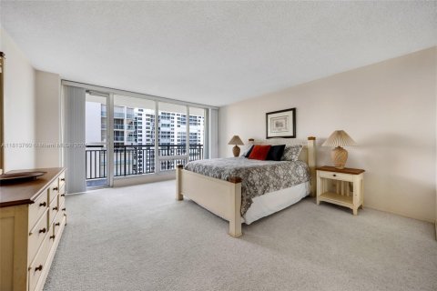 Condo in Fort Lauderdale, Florida, 2 bedrooms  № 1786593 - photo 8