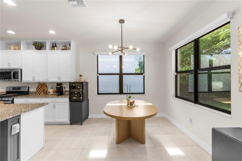 Купить виллу или дом в Лейк-Уорт, Флорида 6 спален, 274.99м2, № 1973955 - фото 7