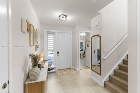 Купить виллу или дом в Лейк-Уорт, Флорида 6 спален, 274.99м2, № 1973955 - фото 2