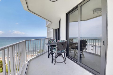 Condo in Highland Beach, Florida, 2 bedrooms  № 2367783 - photo 16