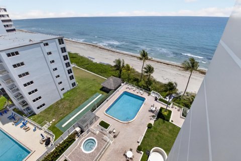 Condo in Highland Beach, Florida, 2 bedrooms  № 2367783 - photo 19