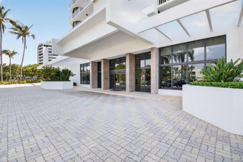 Condo in Highland Beach, Florida, 2 bedrooms  № 2367783 - photo 4