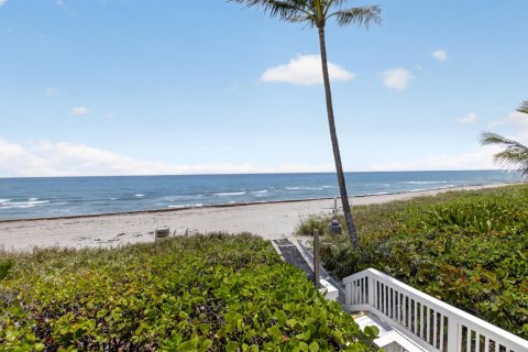 Condo in Highland Beach, Florida, 2 bedrooms  № 2367783 - photo 21