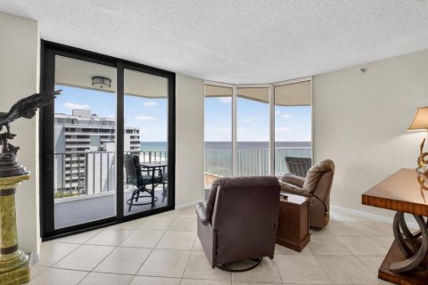 Condo in Highland Beach, Florida, 2 bedrooms  № 2367783 - photo 7