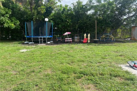 Casa en venta en Naples, Florida, 3 dormitorios, 119.75 m2 № 1934925 - foto 25