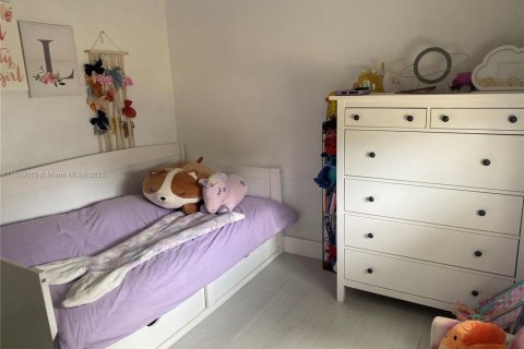 Casa en venta en Naples, Florida, 3 dormitorios, 119.75 m2 № 1934925 - foto 23