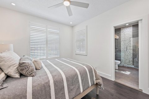 Townhouse in Palm Beach Gardens, Florida 3 bedrooms, 177.44 sq.m. № 2158434 - photo 17
