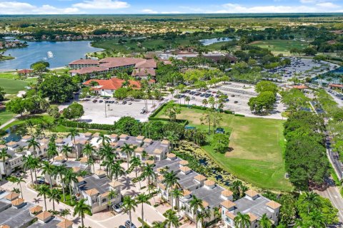 Townhouse in Palm Beach Gardens, Florida 3 bedrooms, 177.44 sq.m. № 2158434 - photo 28