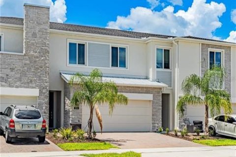 Touwnhouse à louer à Davenport, Floride: 3 chambres, 173.17 m2 № 2150793 - photo 17