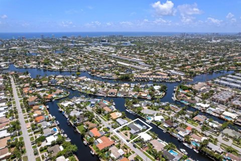 Casa en alquiler en Pompano Beach, Florida, 3 dormitorios, 127.46 m2 № 2192472 - foto 10