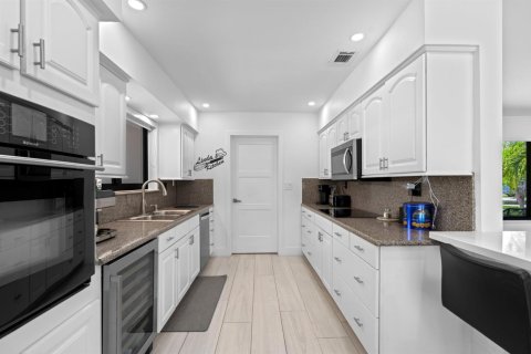 Casa en alquiler en Pompano Beach, Florida, 3 dormitorios, 127.46 m2 № 2192472 - foto 25