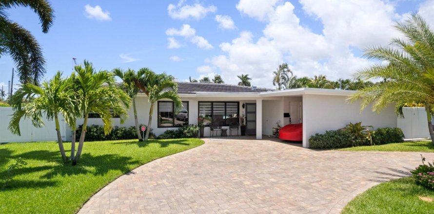 Casa en Pompano Beach, Florida 3 dormitorios, 127.46 m2 № 2192472