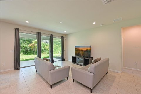 Villa ou maison à vendre à Palmetto, Floride: 4 chambres, 171.87 m2 № 1765738 - photo 4