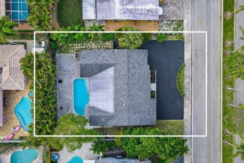 Купить виллу или дом в Форт-Лодердейл, Флорида 4 спальни, 163.32м2, № 2066508 - фото 2