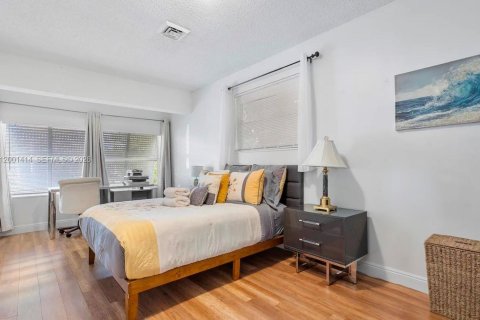 Купить виллу или дом в Форт-Лодердейл, Флорида 4 спальни, 163.32м2, № 2066508 - фото 11