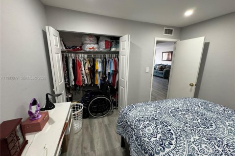 Купить кондоминиум в Хайалиа, Флорида 2 спальни, 81.29м2, № 2047169 - фото 10