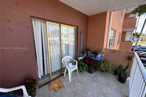 Купить кондоминиум в Хайалиа, Флорида 2 спальни, 81.29м2, № 2047169 - фото 19