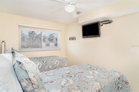 Condominio en venta en Bradenton Beach, Florida, 2 dormitorios, 60.48 m2 № 1782779 - foto 10