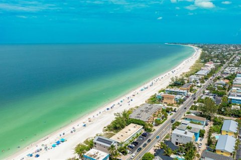 Condominio en venta en Bradenton Beach, Florida, 2 dormitorios, 60.48 m2 № 1782779 - foto 27