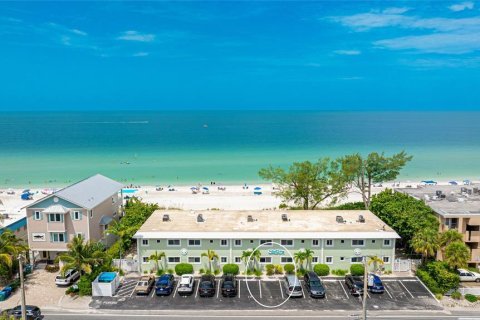Condominio en venta en Bradenton Beach, Florida, 2 dormitorios, 60.48 m2 № 1782779 - foto 13