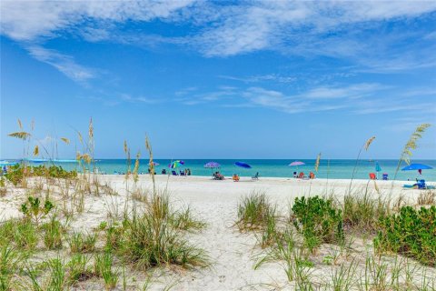 Condominio en venta en Bradenton Beach, Florida, 2 dormitorios, 60.48 m2 № 1782779 - foto 24