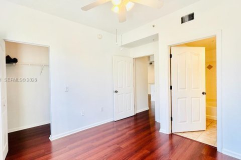 Copropriété à louer à Palm Beach Gardens, Floride: 1 chambre, 56.11 m2 № 2085566 - photo 11