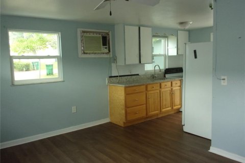 Apartamento en alquiler en Zephyrhills, Florida, 1 dormitorio, 51.1 m2 № 2147891 - foto 6