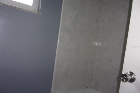 Apartamento en alquiler en Zephyrhills, Florida, 1 dormitorio, 51.1 m2 № 2147891 - foto 14