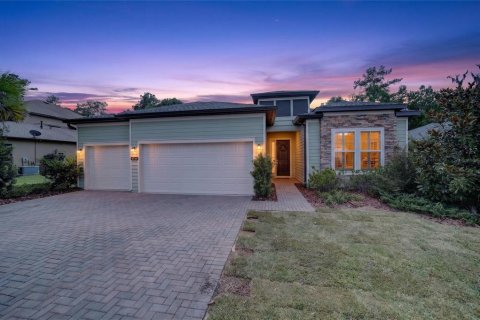 House in BELLECHASE in Ocala, Florida 4 bedrooms, 212.93 sq.m. № 2319246 - photo 3