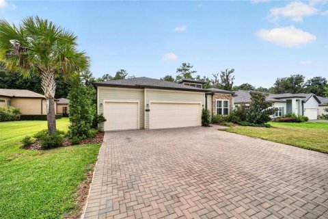 House in BELLECHASE in Ocala, Florida 4 bedrooms, 212.93 sq.m. № 2319246 - photo 4