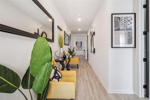 Villa ou maison à vendre à Tavares, Floride: 5 chambres, 279.91 m2 № 2429394 - photo 4