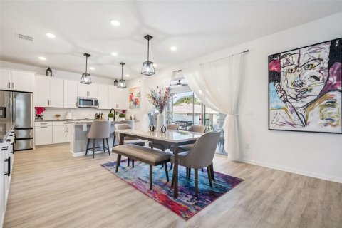 Villa ou maison à vendre à Tavares, Floride: 5 chambres, 279.91 m2 № 2429394 - photo 8