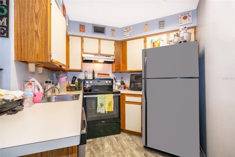 Condominio en venta en Orlando, Florida, 2 dormitorios, 76.18 m2 № 1869284 - foto 11