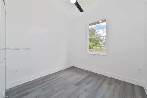 Купить виллу или дом в Форт Майерс, Флорида 4 спальни, № 1957881 - фото 13