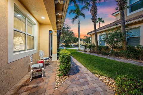 Touwnhouse à vendre à Palm Beach Gardens, Floride: 3 chambres, 211.45 m2 № 2428383 - photo 28