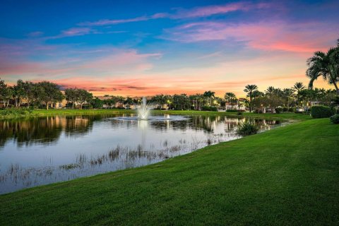Touwnhouse à vendre à Palm Beach Gardens, Floride: 3 chambres, 211.45 m2 № 2428383 - photo 4