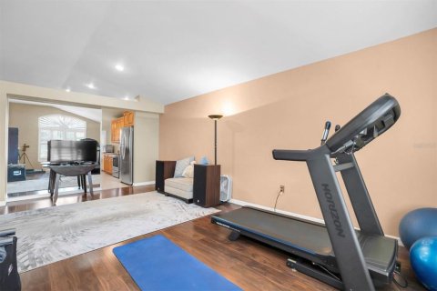 Casa en venta en Brandon, Florida, 4 dormitorios, 183.95 m2 № 1904544 - foto 7