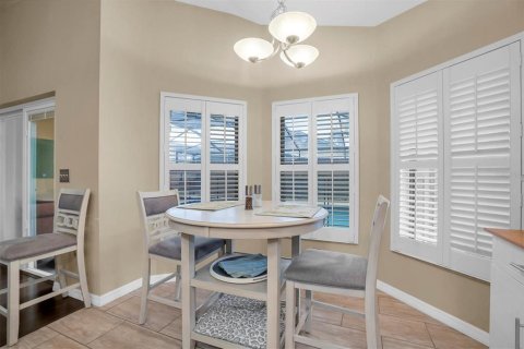 Casa en venta en Brandon, Florida, 4 dormitorios, 183.95 m2 № 1904544 - foto 16