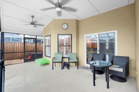 Casa en venta en Brandon, Florida, 4 dormitorios, 183.95 m2 № 1904544 - foto 28