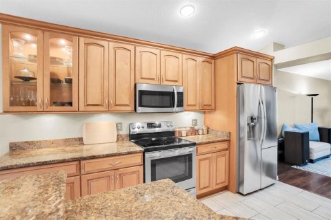 Casa en venta en Brandon, Florida, 4 dormitorios, 183.95 m2 № 1904544 - foto 14