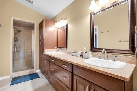 Casa en venta en Brandon, Florida, 4 dormitorios, 183.95 m2 № 1904544 - foto 20