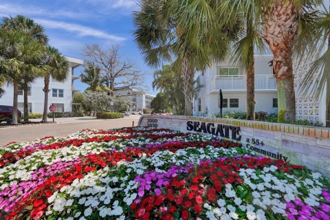 Condo in Boynton Beach, Florida, 2 bedrooms № 2249781